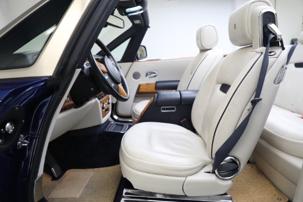 Used 2010 Rolls-Royce Phantom Drophead Coupe for sale Sold at Bentley Greenwich in Greenwich CT 06830 24