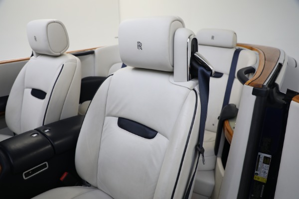 Used 2010 Rolls-Royce Phantom Drophead Coupe for sale Sold at Bentley Greenwich in Greenwich CT 06830 25