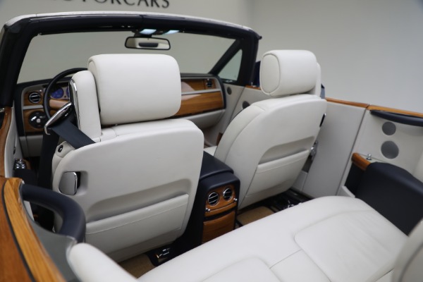 Used 2010 Rolls-Royce Phantom Drophead Coupe for sale Sold at Bentley Greenwich in Greenwich CT 06830 26