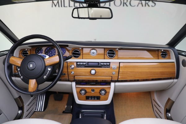Used 2010 Rolls-Royce Phantom Drophead Coupe for sale Sold at Bentley Greenwich in Greenwich CT 06830 4