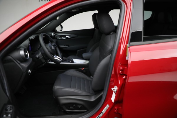 New 2024 Alfa Romeo Tonale Ti for sale Sold at Bentley Greenwich in Greenwich CT 06830 22