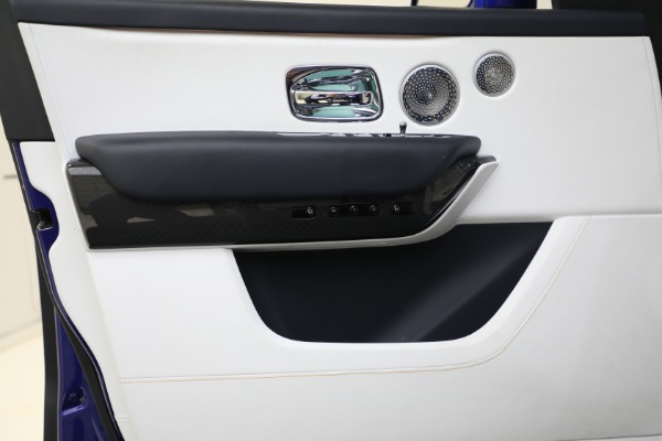 Used 2023 Rolls-Royce Black Badge Cullinan for sale Sold at Bentley Greenwich in Greenwich CT 06830 25