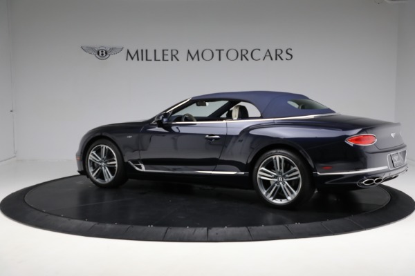 Used 2022 Bentley Continental GTC V8 for sale $239,900 at Bentley Greenwich in Greenwich CT 06830 16