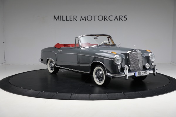 Used 1959 Mercedes Benz 220 S Ponton Cabriolet for sale $229,900 at Bentley Greenwich in Greenwich CT 06830 11