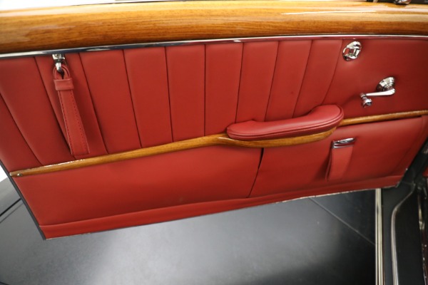 Used 1959 Mercedes Benz 220 S Ponton Cabriolet for sale $229,900 at Bentley Greenwich in Greenwich CT 06830 19