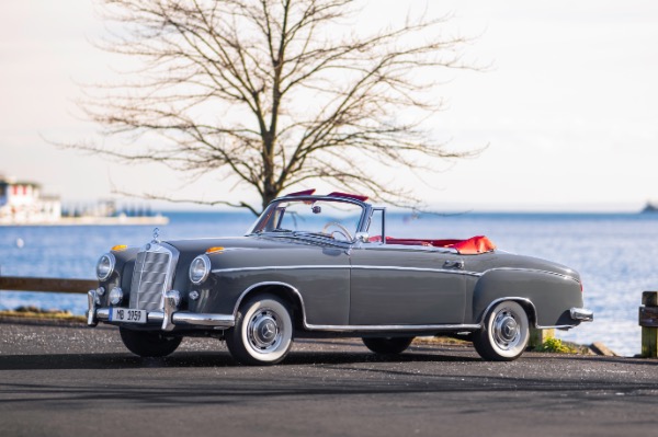 Used 1959 Mercedes Benz 220 S Ponton Cabriolet for sale $229,900 at Bentley Greenwich in Greenwich CT 06830 3