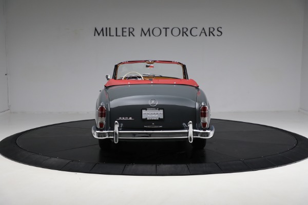 Used 1959 Mercedes Benz 220 S Ponton Cabriolet for sale $229,900 at Bentley Greenwich in Greenwich CT 06830 6