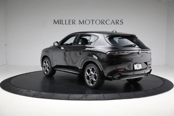 New 2024 Alfa Romeo Tonale Ti for sale Sold at Bentley Greenwich in Greenwich CT 06830 11