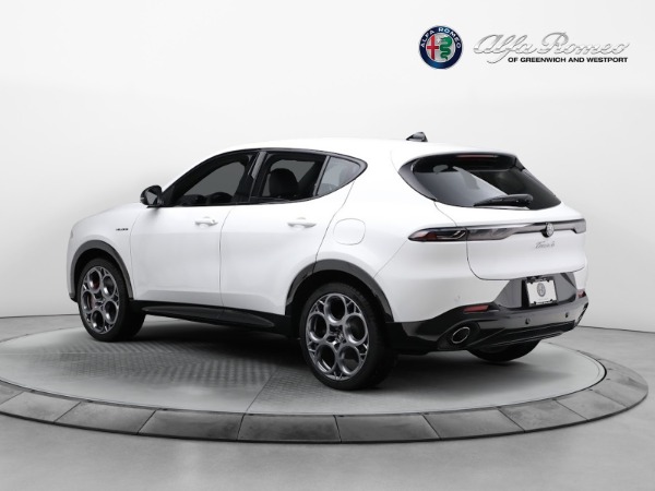 New 2024 Alfa Romeo Tonale Veloce for sale Sold at Bentley Greenwich in Greenwich CT 06830 12