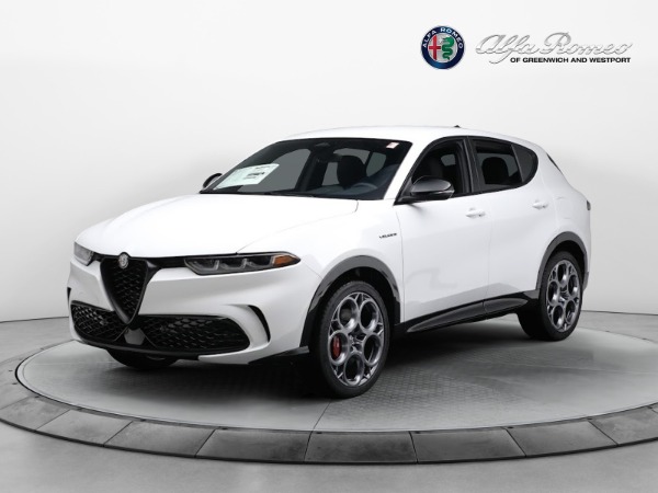 New 2024 Alfa Romeo Tonale Veloce for sale Sold at Bentley Greenwich in Greenwich CT 06830 4