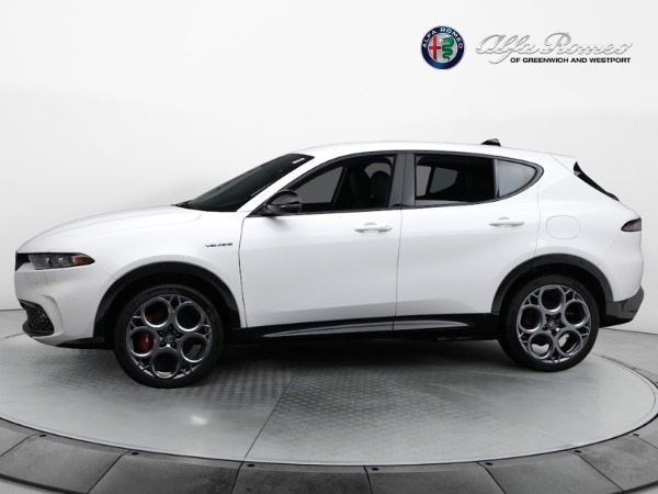 New 2024 Alfa Romeo Tonale Veloce for sale Sold at Bentley Greenwich in Greenwich CT 06830 6