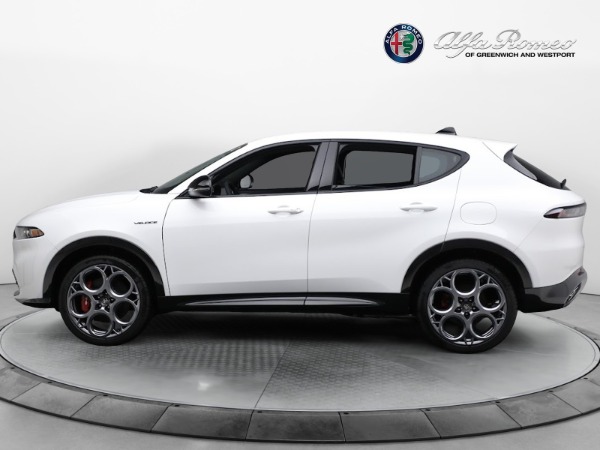 New 2024 Alfa Romeo Tonale Veloce for sale Sold at Bentley Greenwich in Greenwich CT 06830 9