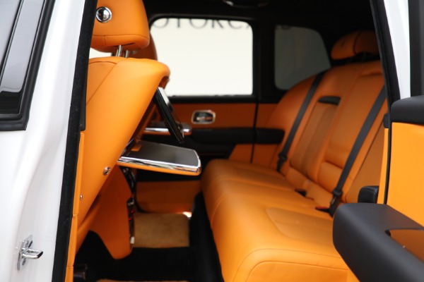 Used 2022 Rolls-Royce Cullinan for sale Sold at Bentley Greenwich in Greenwich CT 06830 21