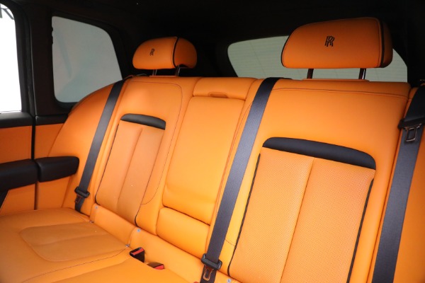 Used 2022 Rolls-Royce Cullinan for sale Sold at Bentley Greenwich in Greenwich CT 06830 22