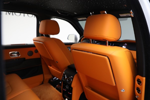 Used 2022 Rolls-Royce Cullinan for sale Sold at Bentley Greenwich in Greenwich CT 06830 25