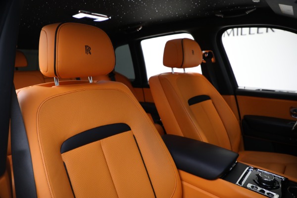 Used 2022 Rolls-Royce Cullinan for sale Sold at Bentley Greenwich in Greenwich CT 06830 26
