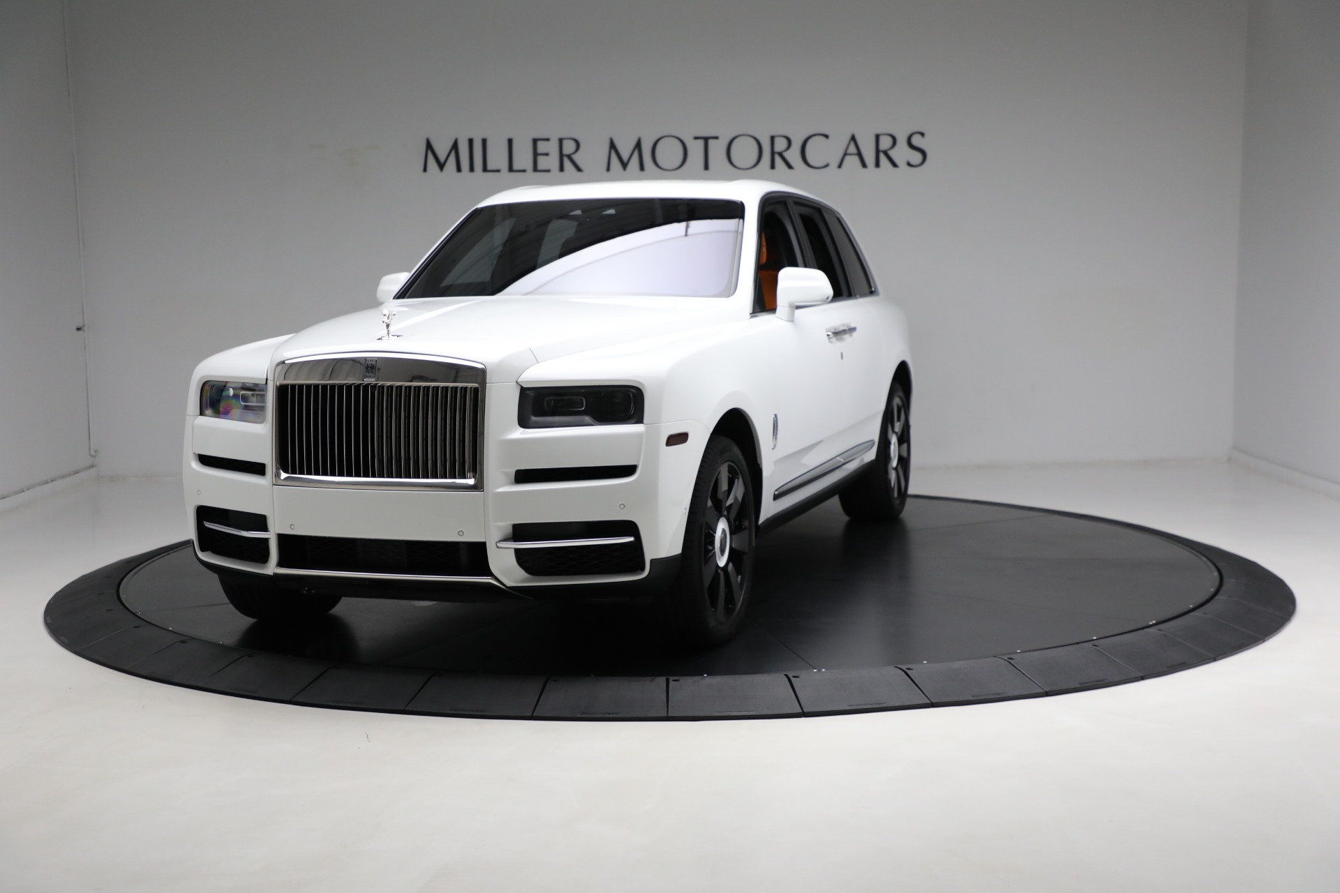 Used 2022 Rolls-Royce Cullinan for sale Sold at Bentley Greenwich in Greenwich CT 06830 1