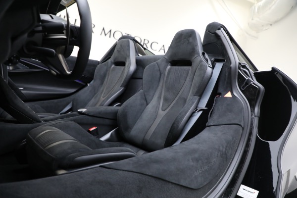 Used 2024 McLaren 750S Spider Performance for sale Call for price at Bentley Greenwich in Greenwich CT 06830 26