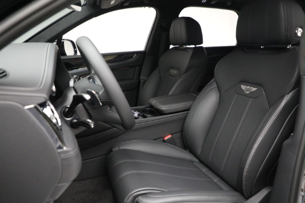 New 2024 Bentley Bentayga Hybrid for sale Sold at Bentley Greenwich in Greenwich CT 06830 18