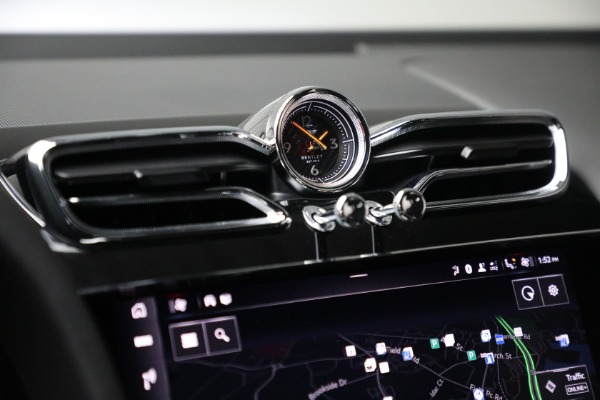 New 2024 Bentley Bentayga Hybrid for sale Sold at Bentley Greenwich in Greenwich CT 06830 20