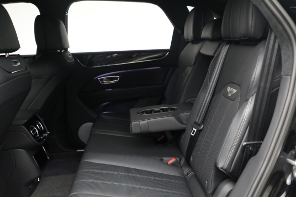 New 2024 Bentley Bentayga Hybrid for sale Sold at Bentley Greenwich in Greenwich CT 06830 24