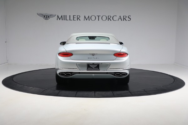 New 2024 Bentley Continental GTC V8 for sale $286,175 at Bentley Greenwich in Greenwich CT 06830 17