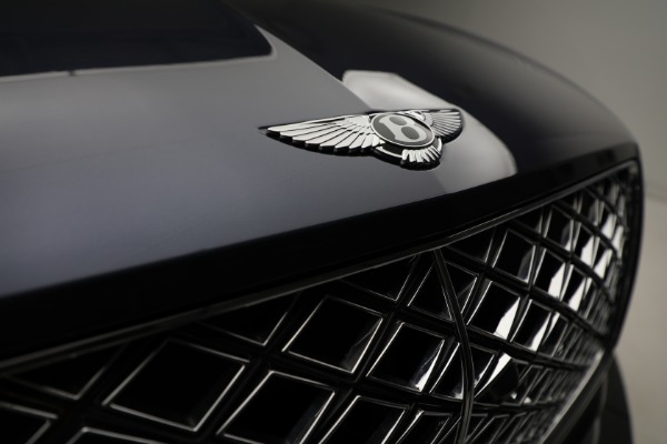 New 2024 Bentley Bentayga EWB Mulliner V8 for sale $344,080 at Bentley Greenwich in Greenwich CT 06830 15