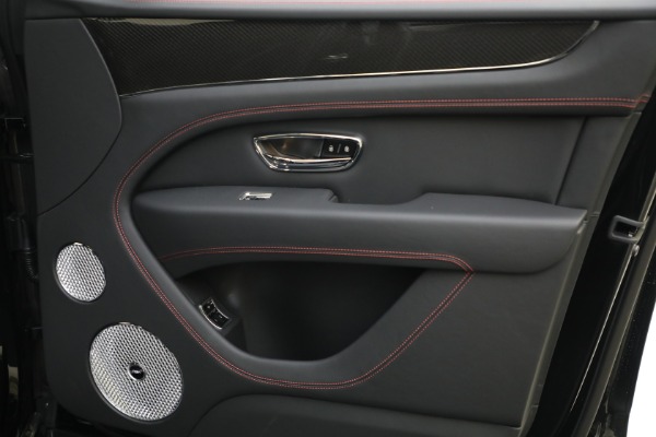 Used 2024 Bentley Bentayga V8 for sale $179,900 at Bentley Greenwich in Greenwich CT 06830 22