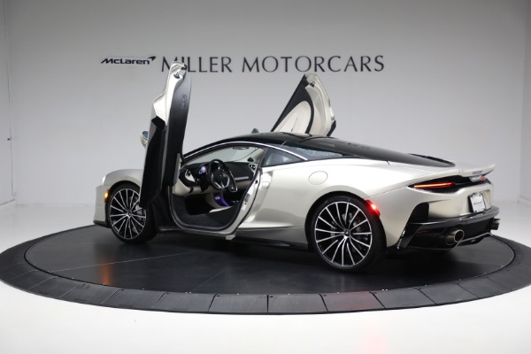 Used 2020 McLaren GT Luxe for sale $169,900 at Bentley Greenwich in Greenwich CT 06830 14