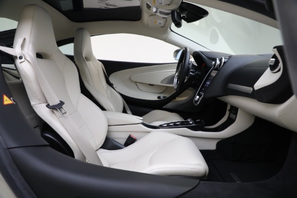 Used 2020 McLaren GT Luxe for sale $169,900 at Bentley Greenwich in Greenwich CT 06830 24