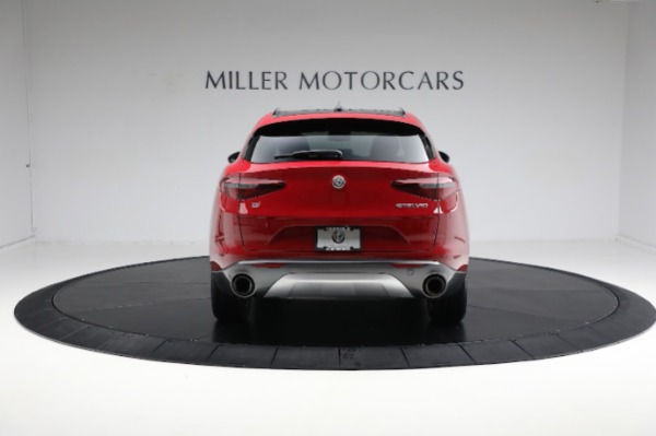 Used 2022 Alfa Romeo Stelvio Ti for sale Sold at Bentley Greenwich in Greenwich CT 06830 14