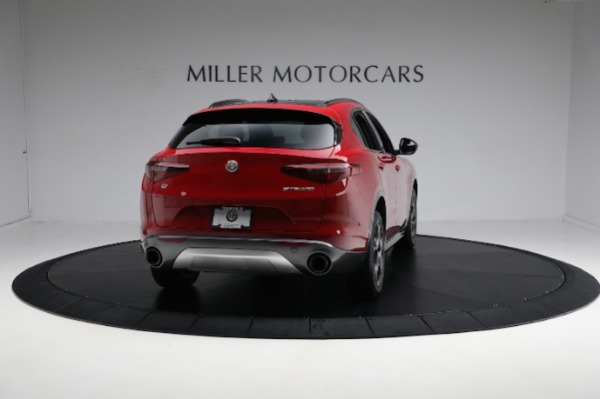 Used 2022 Alfa Romeo Stelvio Ti for sale $35,900 at Bentley Greenwich in Greenwich CT 06830 15