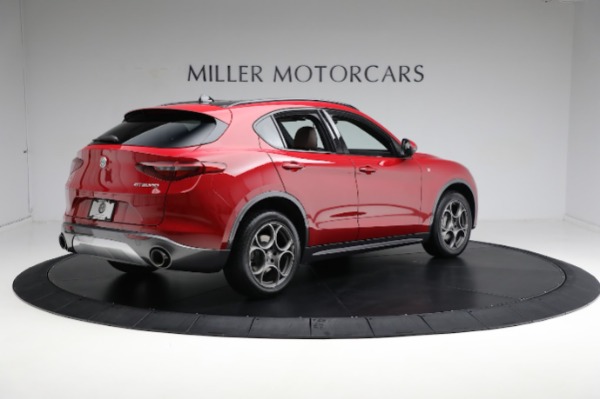 Used 2022 Alfa Romeo Stelvio Ti for sale $35,900 at Bentley Greenwich in Greenwich CT 06830 17