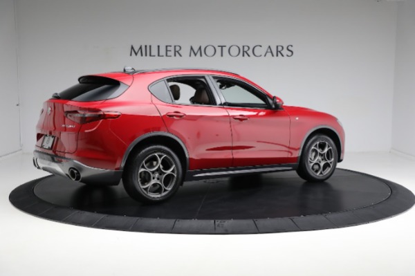 Used 2022 Alfa Romeo Stelvio Ti for sale $35,900 at Bentley Greenwich in Greenwich CT 06830 18