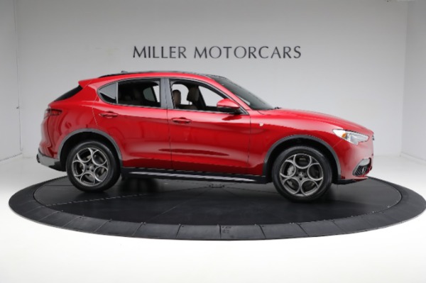 Used 2022 Alfa Romeo Stelvio Ti for sale $35,900 at Bentley Greenwich in Greenwich CT 06830 22