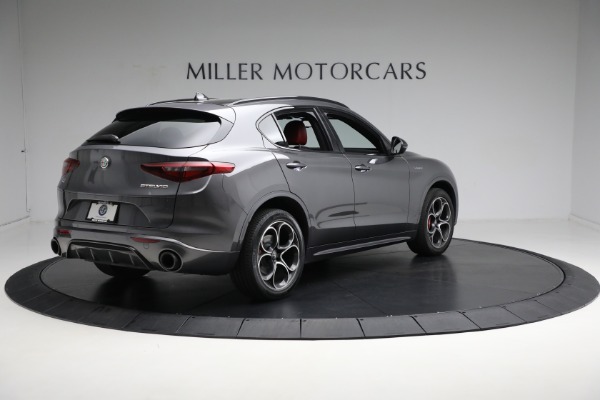 Used 2022 Alfa Romeo Stelvio Veloce for sale Sold at Bentley Greenwich in Greenwich CT 06830 15
