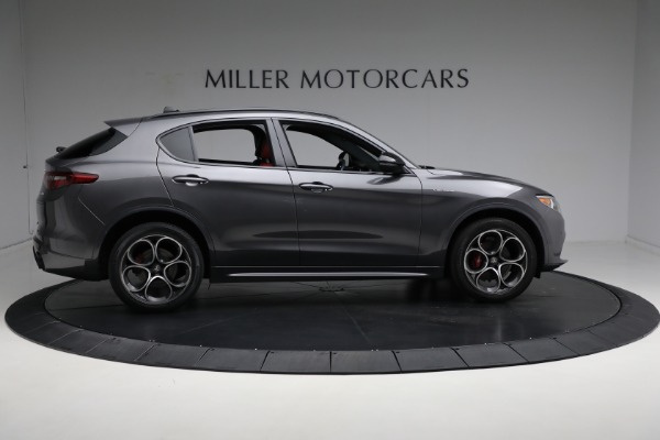 Used 2022 Alfa Romeo Stelvio Veloce for sale Sold at Bentley Greenwich in Greenwich CT 06830 19