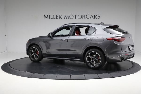 Used 2022 Alfa Romeo Stelvio Veloce for sale Sold at Bentley Greenwich in Greenwich CT 06830 8