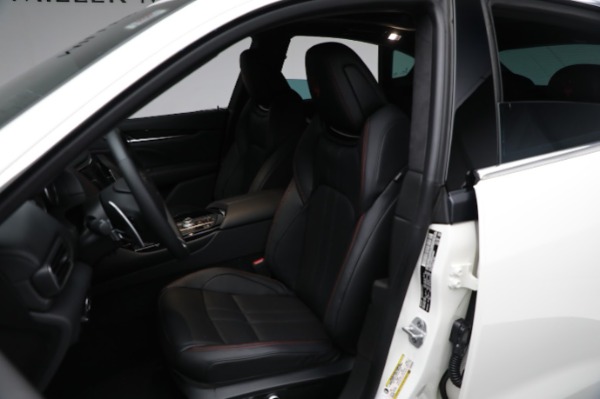 New 2024 Maserati Levante GT Ultima for sale Sold at Bentley Greenwich in Greenwich CT 06830 27