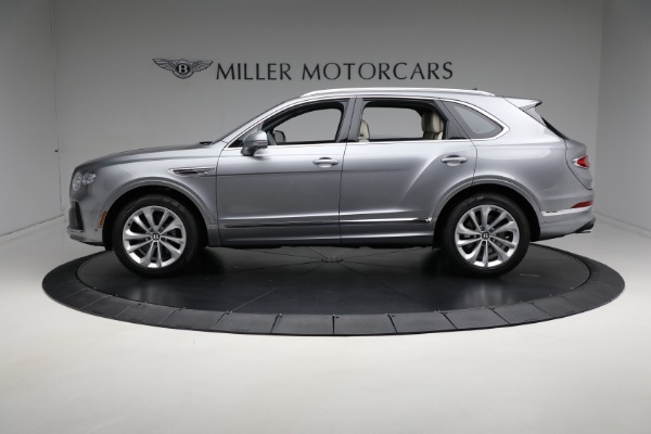 New 2024 Bentley Bentayga V8 for sale $234,190 at Bentley Greenwich in Greenwich CT 06830 3