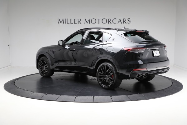 New 2024 Maserati Levante Modena Ultima for sale $122,670 at Bentley Greenwich in Greenwich CT 06830 10