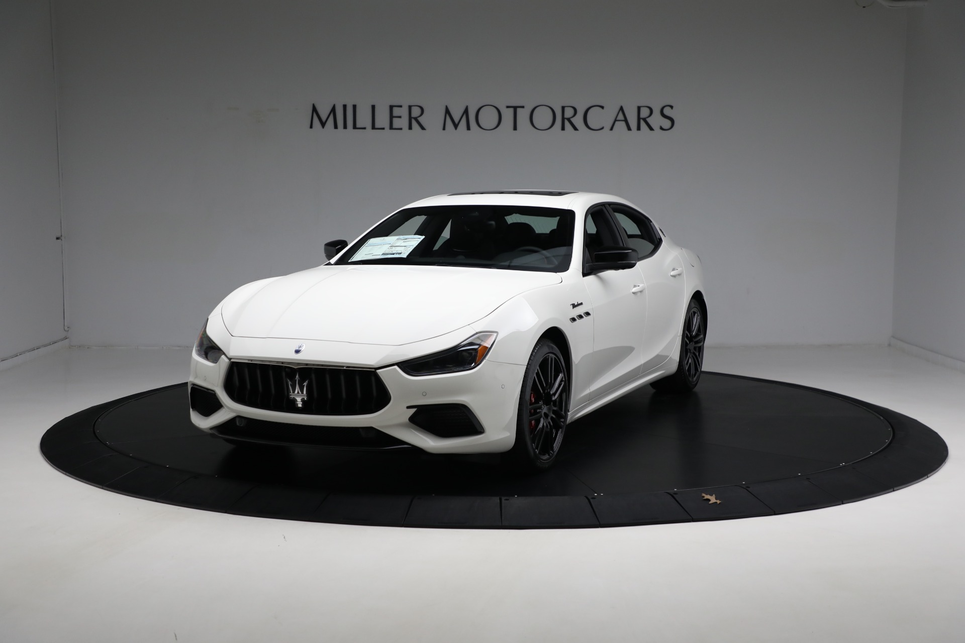New 2024 Maserati Ghibli Modena Ultima Q4 for sale $116,500 at Bentley Greenwich in Greenwich CT 06830 1