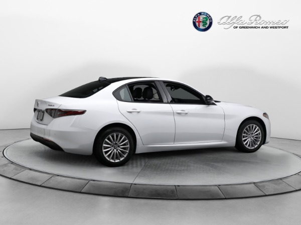 New 2024 Alfa Romeo Giulia Sprint for sale $48,430 at Bentley Greenwich in Greenwich CT 06830 14