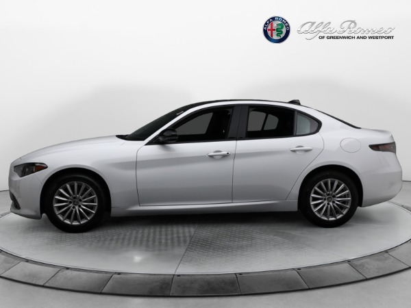 New 2024 Alfa Romeo Giulia Sprint for sale $48,430 at Bentley Greenwich in Greenwich CT 06830 7