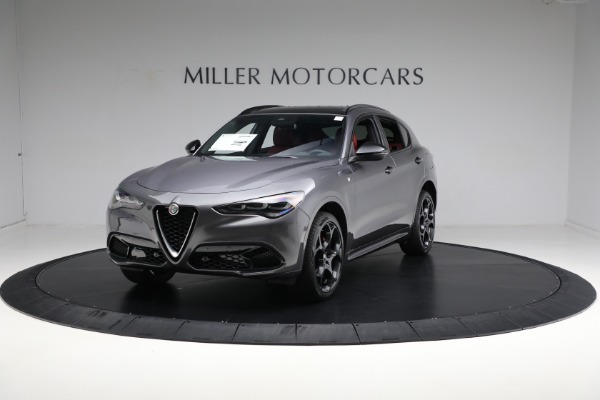 New 2024 Alfa Romeo Stelvio Ti for sale $55,240 at Bentley Greenwich in Greenwich CT 06830 2