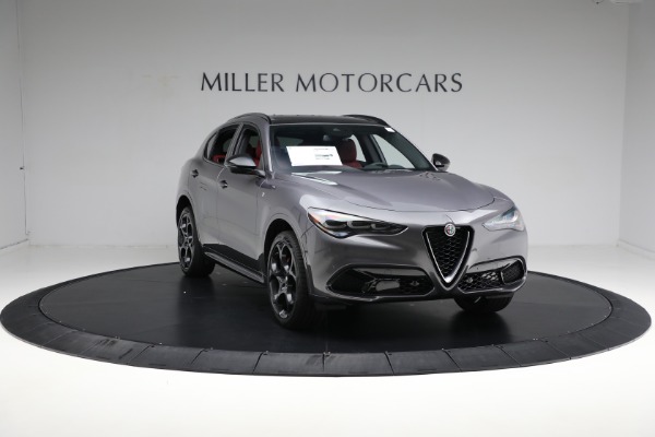 New 2024 Alfa Romeo Stelvio Ti for sale Sold at Bentley Greenwich in Greenwich CT 06830 26