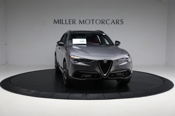 New 2024 Alfa Romeo Stelvio Ti for sale $55,240 at Bentley Greenwich in Greenwich CT 06830 27