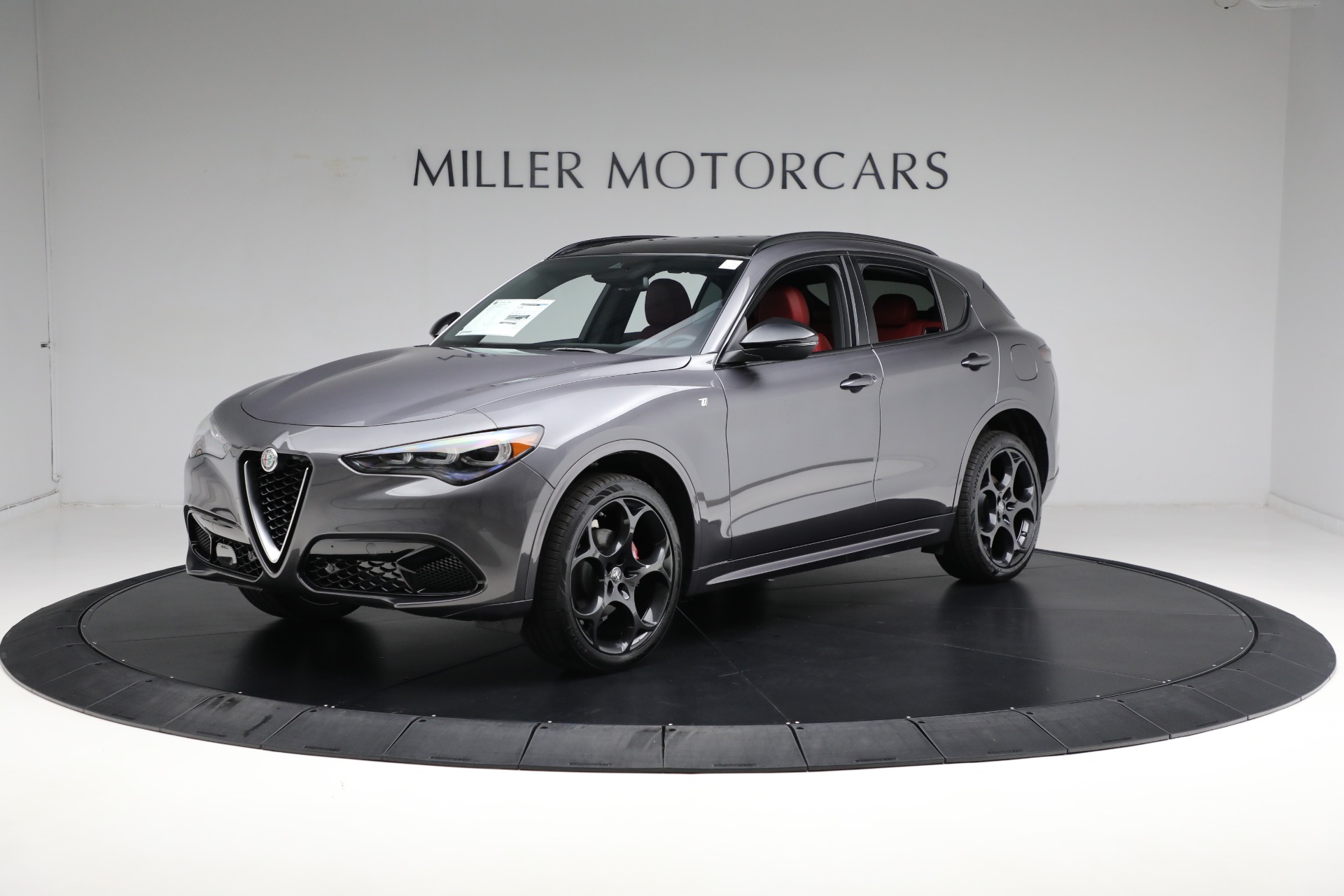 New 2024 Alfa Romeo Stelvio Ti for sale $55,240 at Bentley Greenwich in Greenwich CT 06830 1