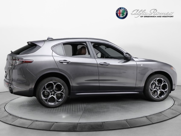 New 2024 Alfa Romeo Stelvio Ti for sale $58,030 at Bentley Greenwich in Greenwich CT 06830 19