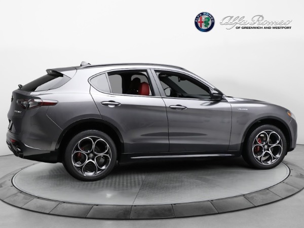 New 2024 Alfa Romeo Stelvio Veloce for sale Sold at Bentley Greenwich in Greenwich CT 06830 19